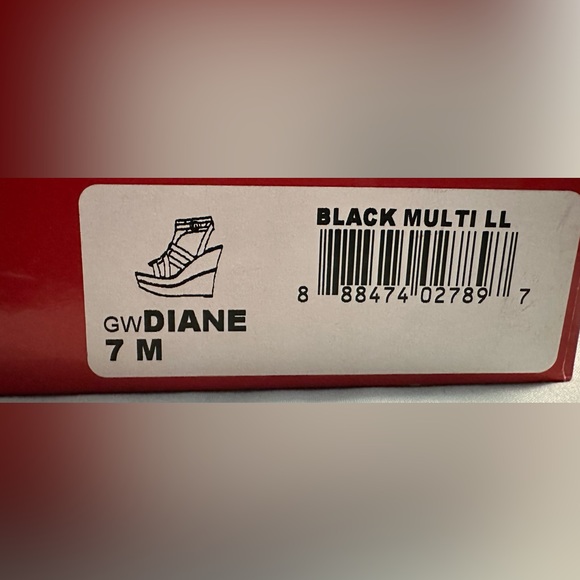 Guess Wedges - Picture 6 of 9